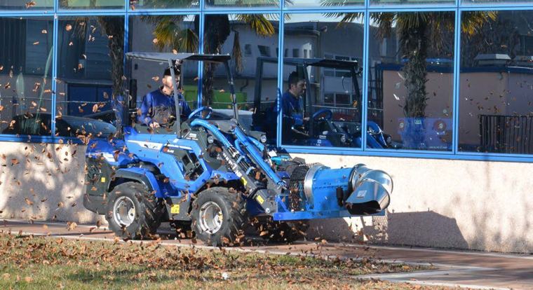 Debris And Leaf Blower