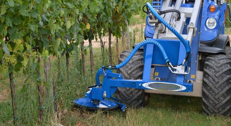 Inter-Row Mower
